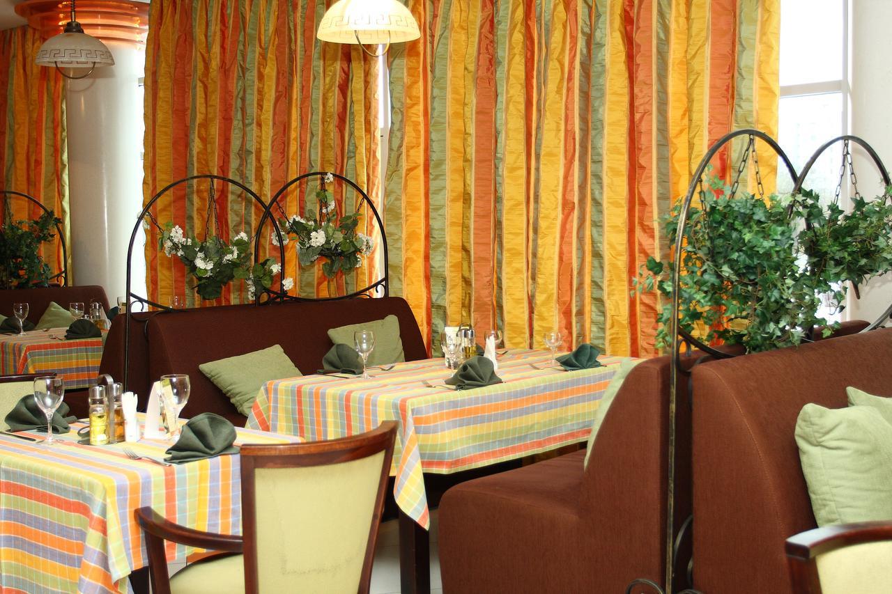 Zhlobin Slavinasport Hotel מראה חיצוני תמונה