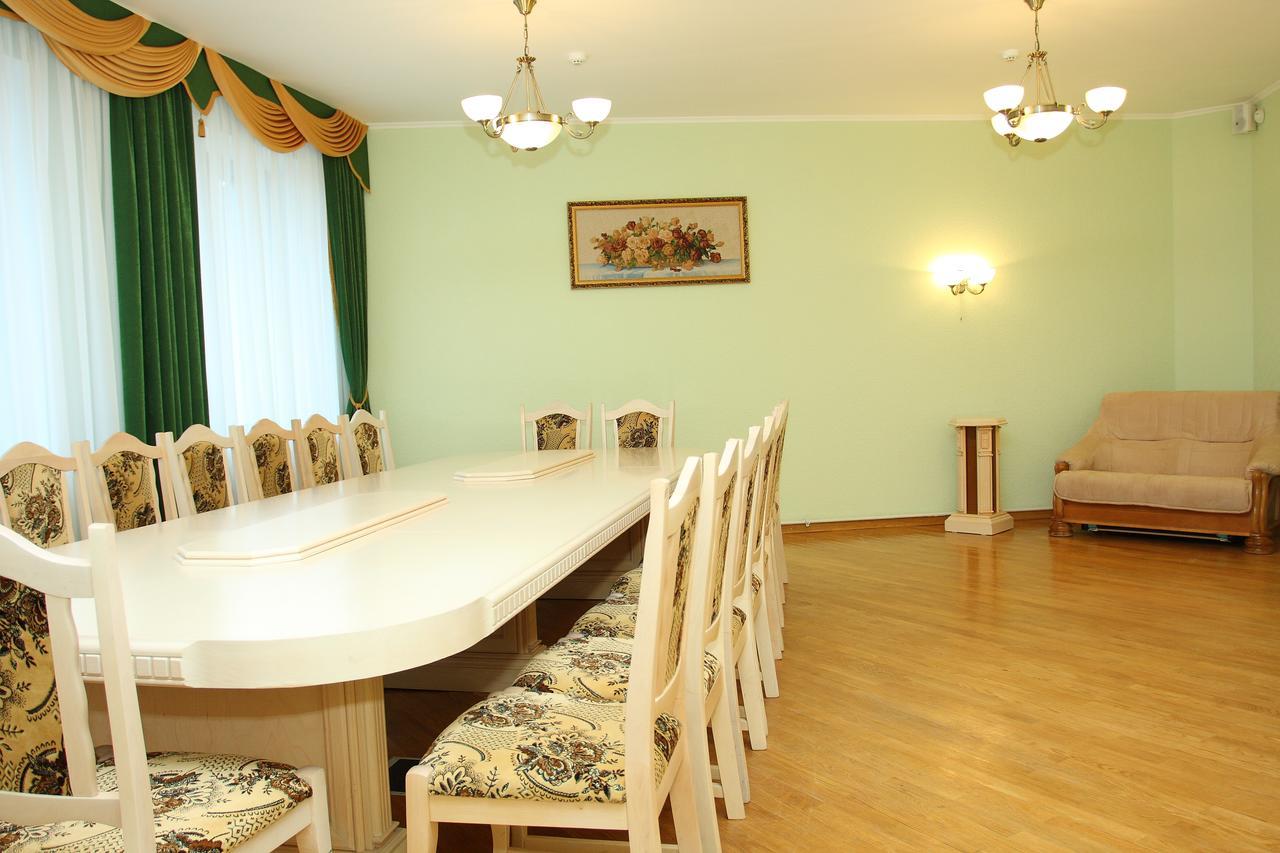 Zhlobin Slavinasport Hotel מראה חיצוני תמונה
